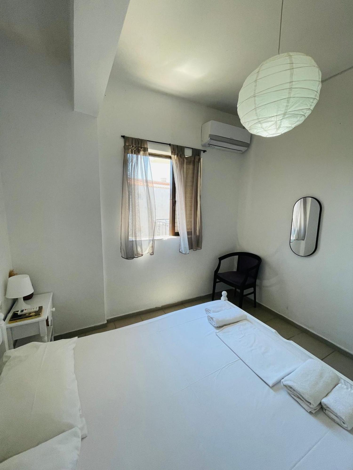 Akrata V Apartment Eksteriør billede